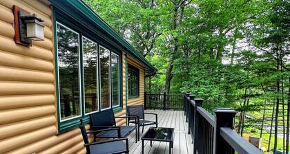 Beautiful Summer Lake Home - Minutes away from Minocqua!