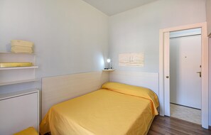 2 quartos, Wi-Fi de cortesia, roupa de cama
