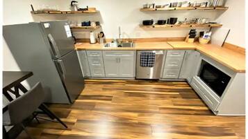 Fridge, microwave, dishwasher, coffee/tea maker