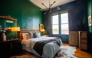 3 dormitorios, tabla de planchar con plancha, wifi y ropa de cama