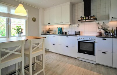 Nice home in Alnö with kitchen