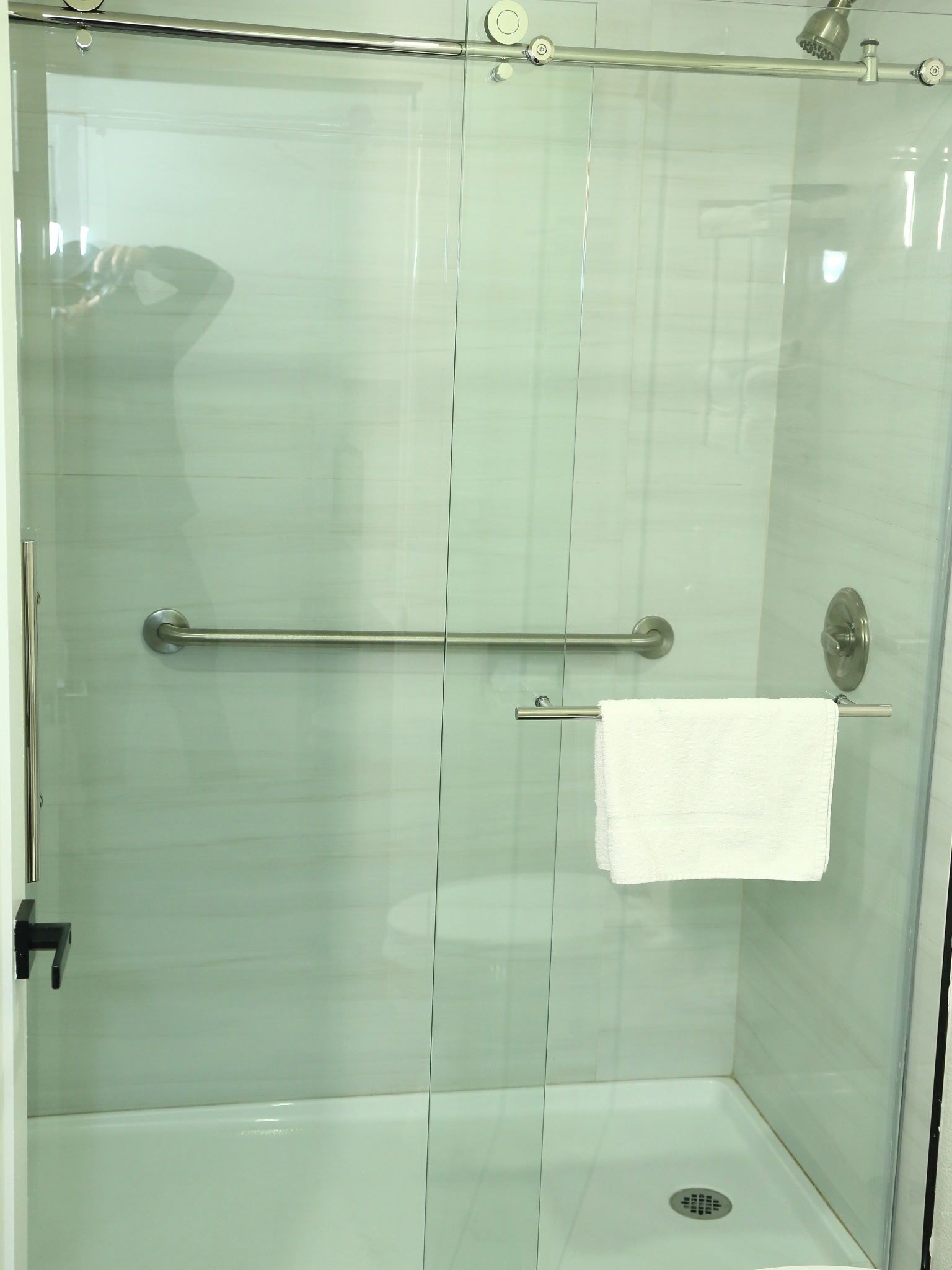 Kamar, 1 Tempat Tidur Queen, Boleh Merokok | Kamar mandi | Handuk