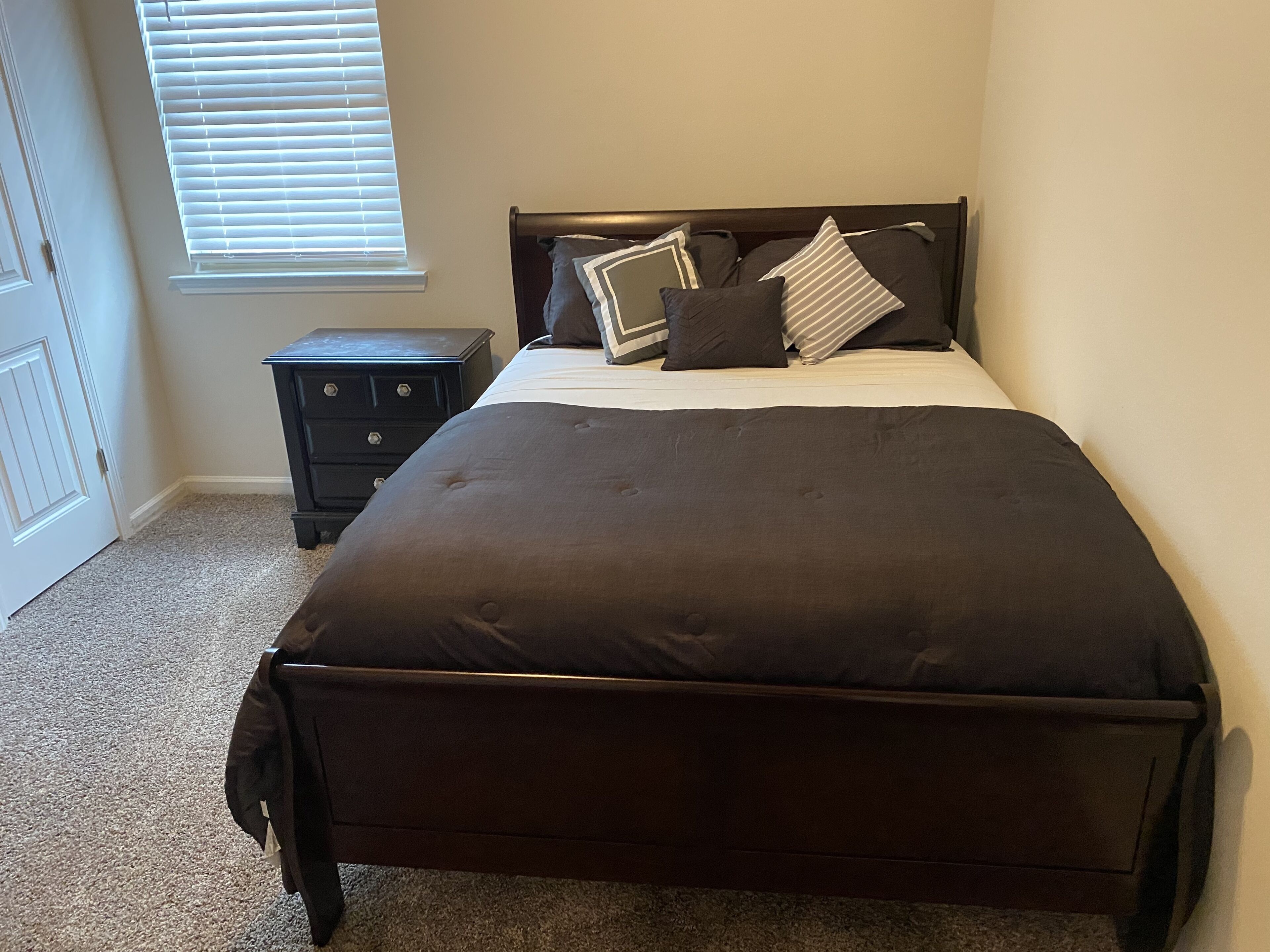 Entire House A Bridge Away From NOLA!