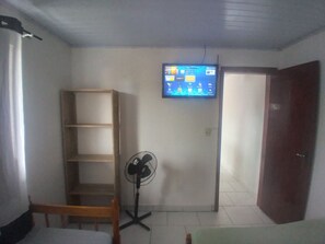 Free WiFi - Kitnet na praia de Caiobá (Matinhos)