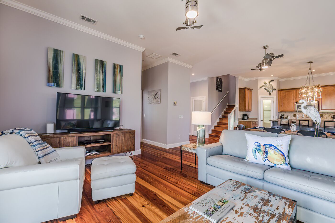 Pristine New Listing! Golf Cart Included in Harbour Key