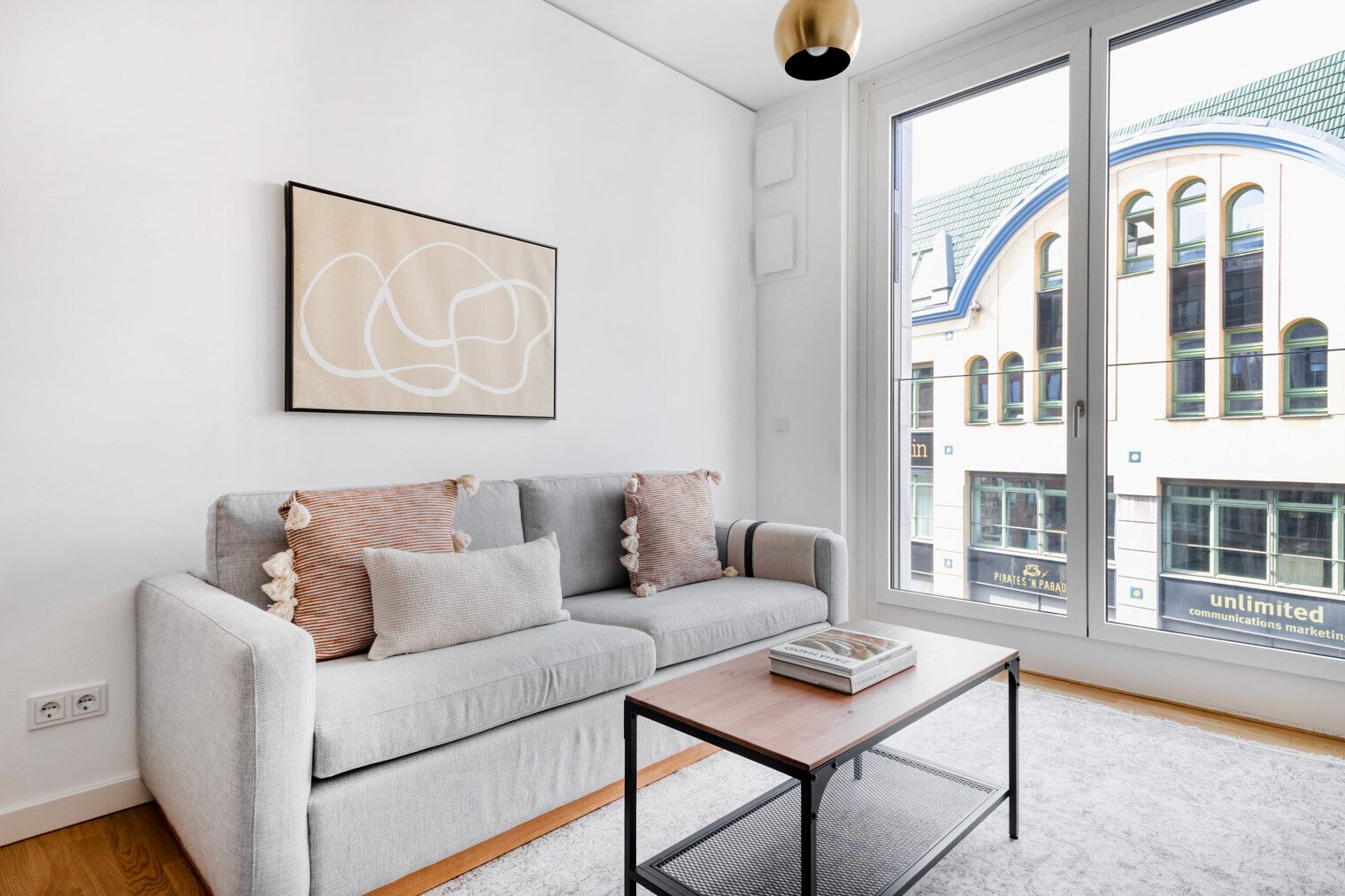 Fernseher, Stereoanlage