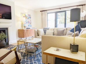 Smart TV, videogames, aparelho de som
