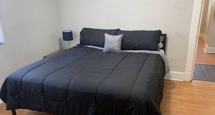 Two Bedroom Private Townhome Near Downtown Indianapolis