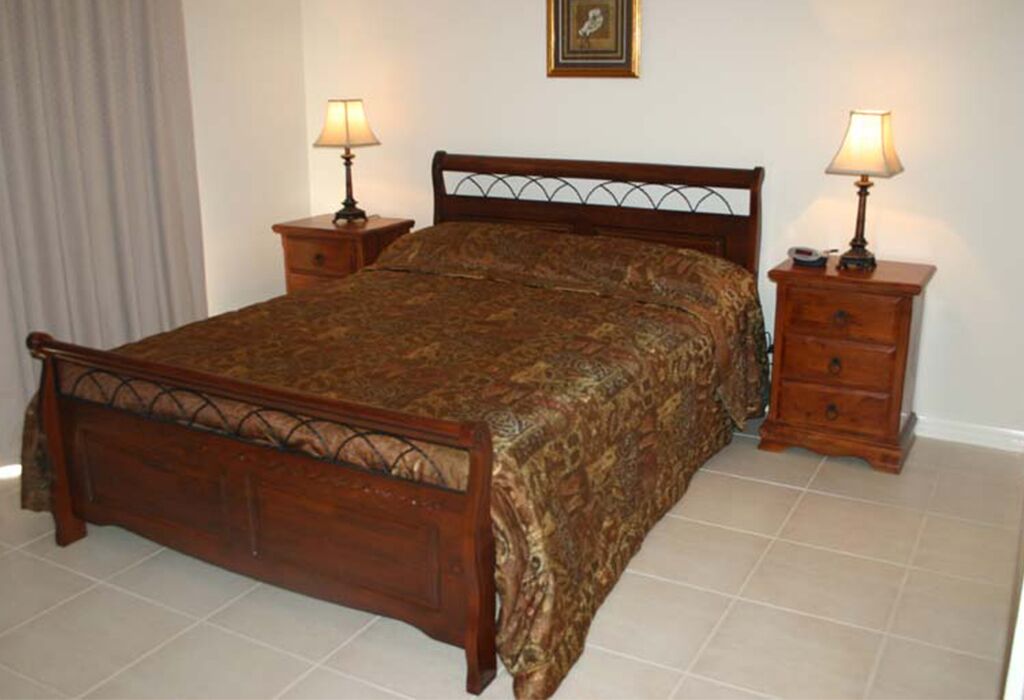 Florentine Villas - Your Home away from Home - near Watergardens Town Centre