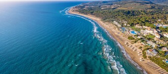 Analipsi Villas Beach Front 5, Kastro Kyllini, Greece