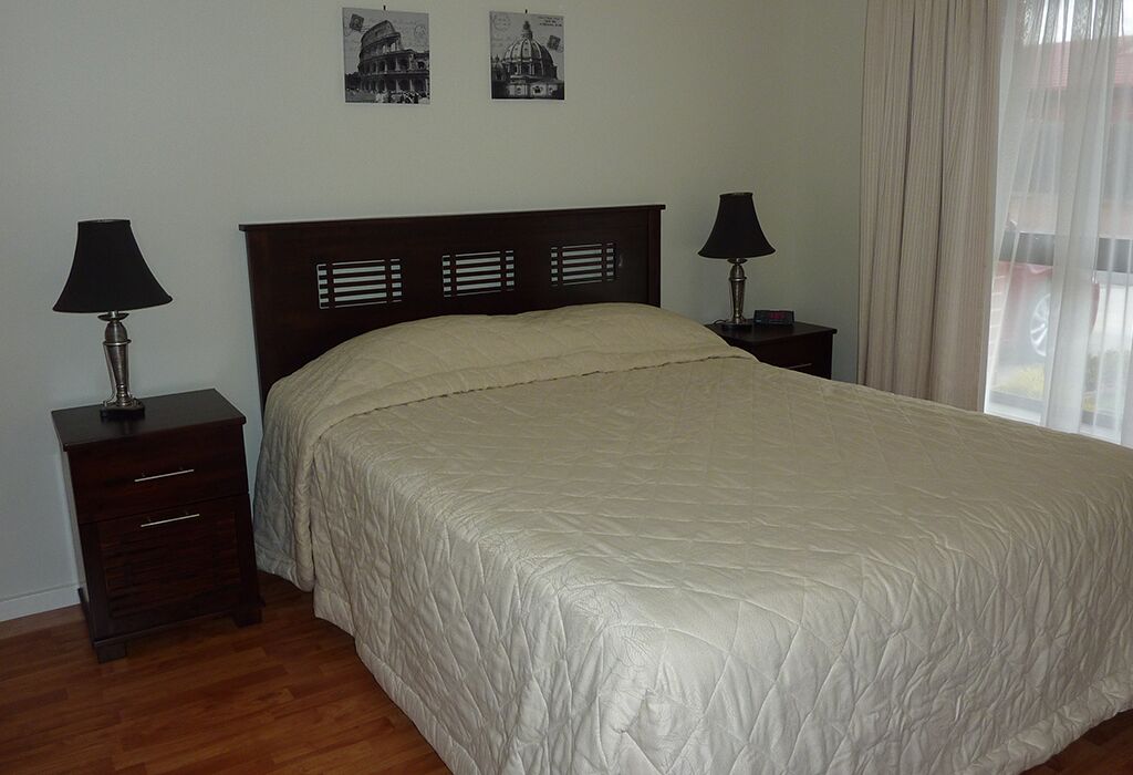 Florentine Villas - Your Home away from Home - near Watergardens Town Centre