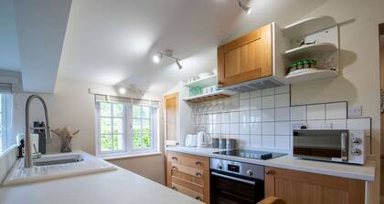 Perfect luxury 2 bedroom holiday home in the Cotswolds - Slade Stables