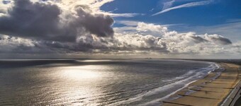 The Nest by Bloom Stays - seaside cottage sleeping 6 guests in 3 bedrooms