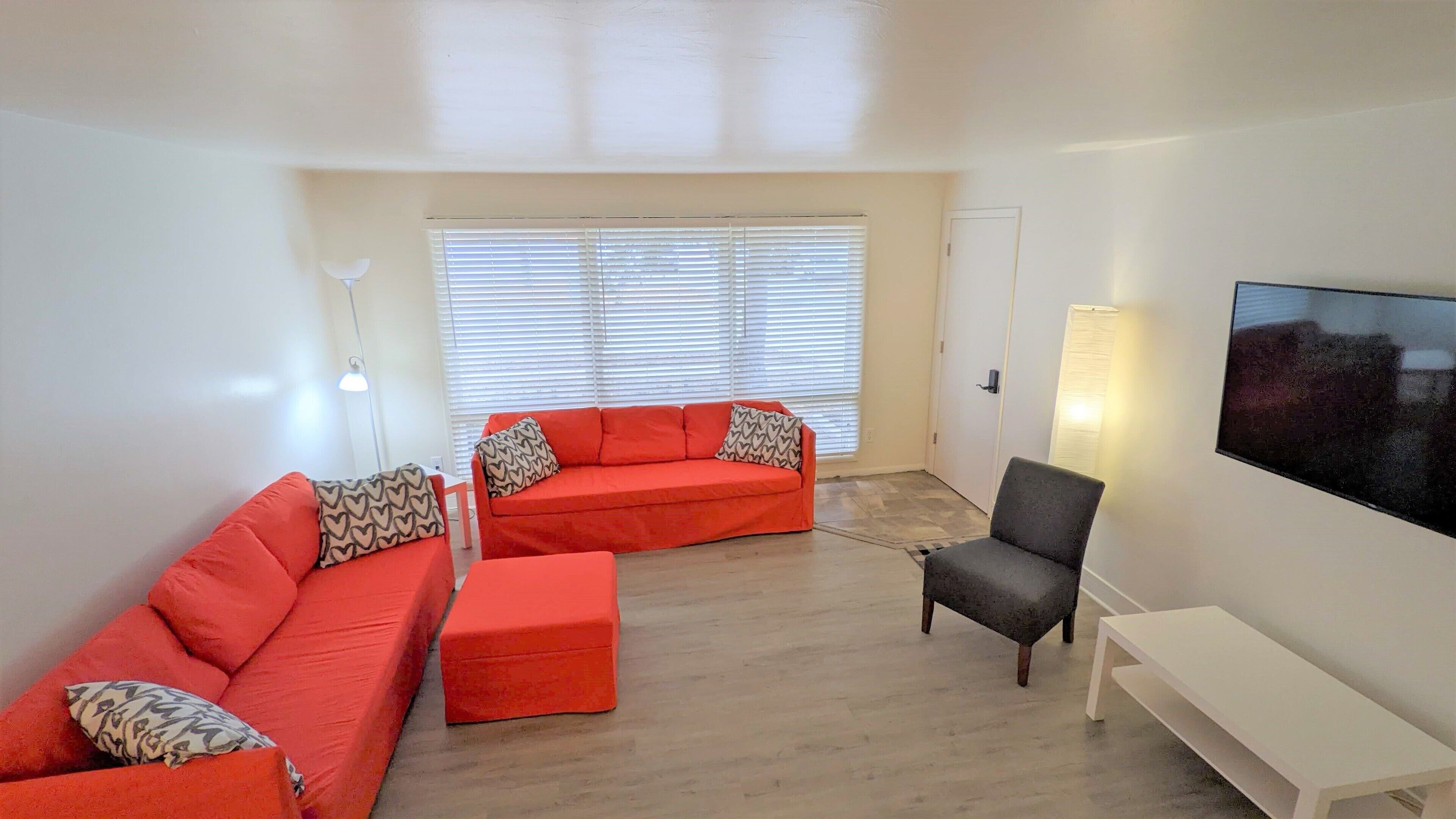 House for rent near Lambeau Field - Lambeau Lofts LOWR