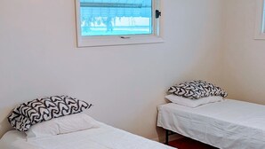 3 soverom, strykejern/-brett, wi-fi (inkludert) og sengetøy