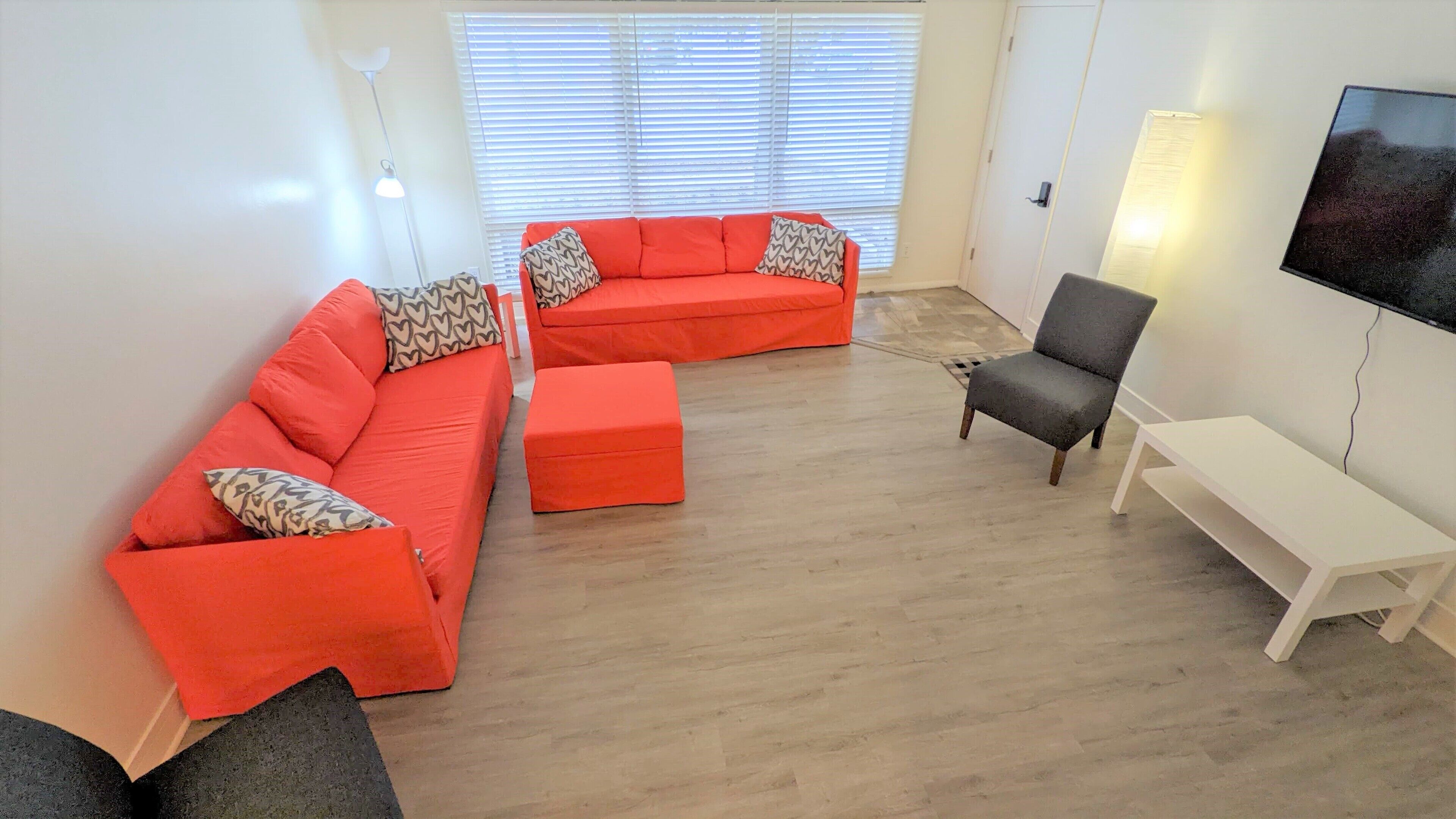 House for rent near Lambeau Field - Lambeau Lofts LOWR