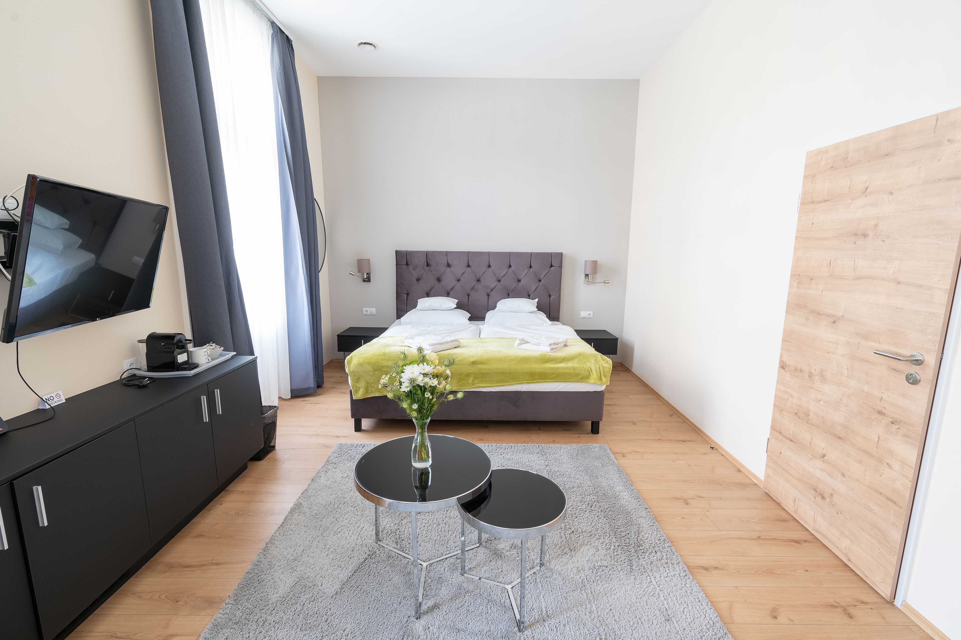 premium double room | 1 bedroom, minibar, in-room safe, desk