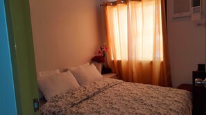 2 bedrooms, iron/ironing board, WiFi - HOME SWEET HOME AWAY FROM HOME 2 BDR FULLY FURNISHED CONDO W/ POOL,GYM,BASKETBAL (Davao City)