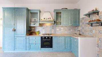 Kühlschrank, Ofen, Geschirrspüler