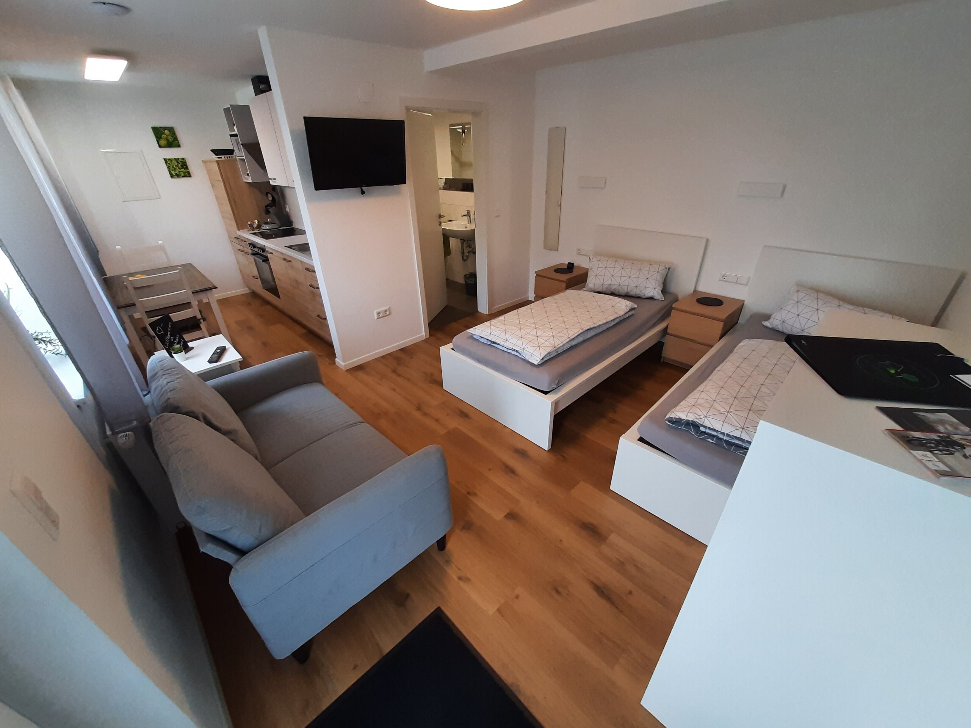 Gästehaus Buberl is located in the beautiful Haseltal, in the middle of two amusement parks