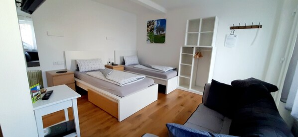 1 bedroom, iron/ironing board, free WiFi, bed sheets
