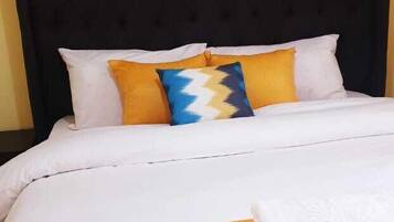 Classic Apartment | 2 bedrooms, free WiFi