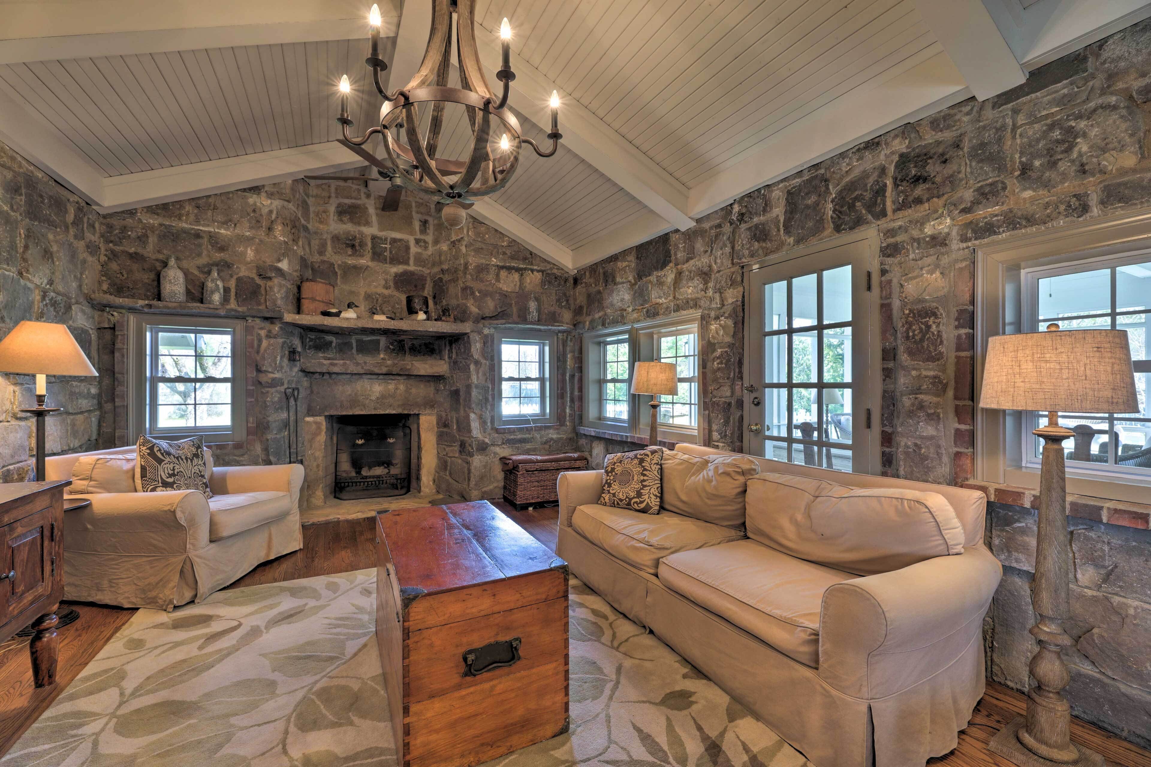 Enchanting Monteagle Retreat w/ Enclosed Patio!