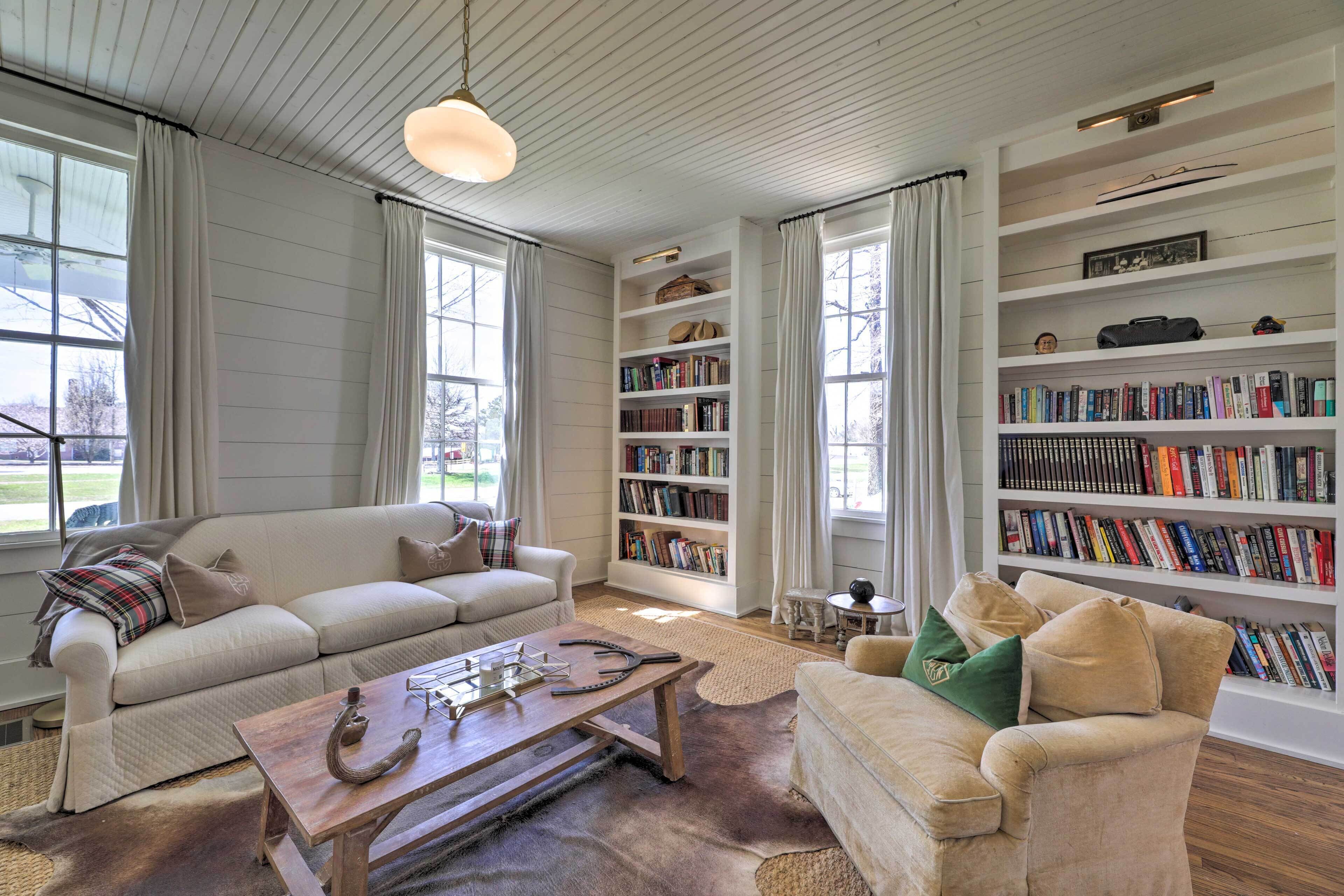 Enchanting Monteagle Retreat w/ Enclosed Patio!