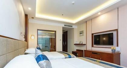 Tongxin Hotel