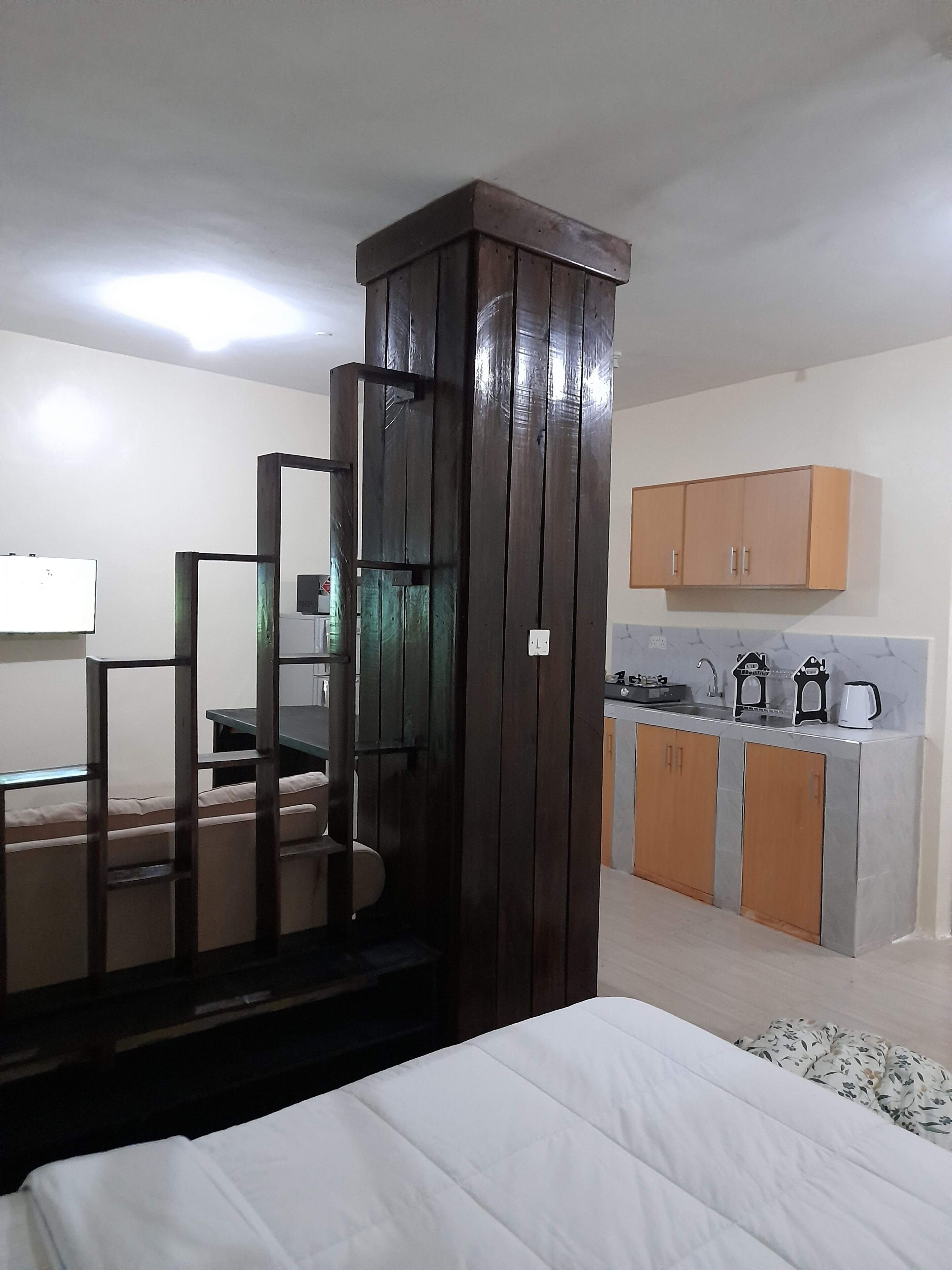 1 bedroom, iron/ironing board, WiFi, bed sheets