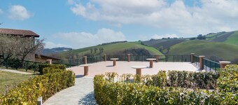 Belvilla by OYO La Collina