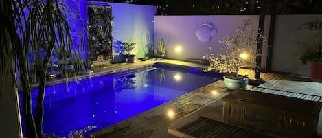 Outdoor pool, a heated pool