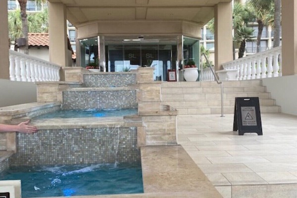 AuĂenpool, beheizter Pool