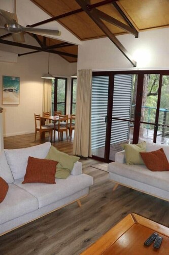 Splendid 705 Cooloola Villa @Kingfisher Bay K'gari