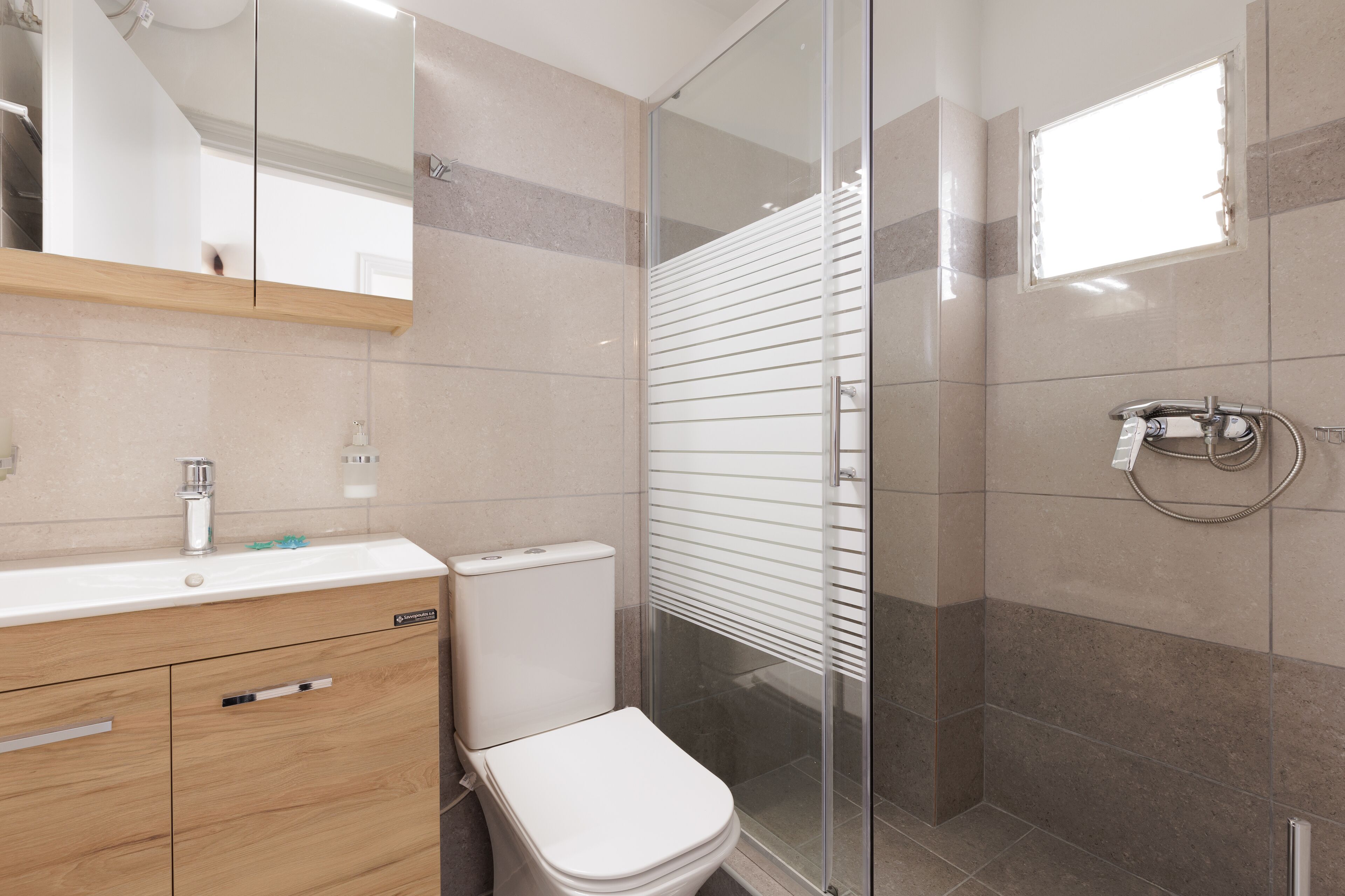 Salt and Sun Apartments by Konnect, Kaminaki Beach