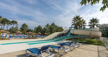 Mobile Home Elisa et Christophe with Shared Pool, Terrace & AC