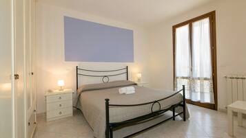 2 habitaciones, wifi gratis y ropa de cama