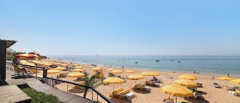 Playa en los alrededores