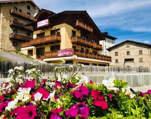 Exterior - Pet-Friendly Apartment 'Sandra Casa Claudia' with Mountain View (Livigno)