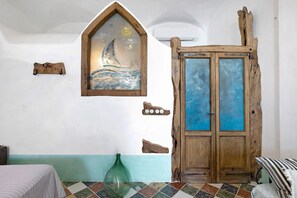 1 bedroom, iron/ironing board, free WiFi, bed sheets - Apartment 'Lavanda' with Sea View, Garden, and Wi-Fi (Finale Ligure)