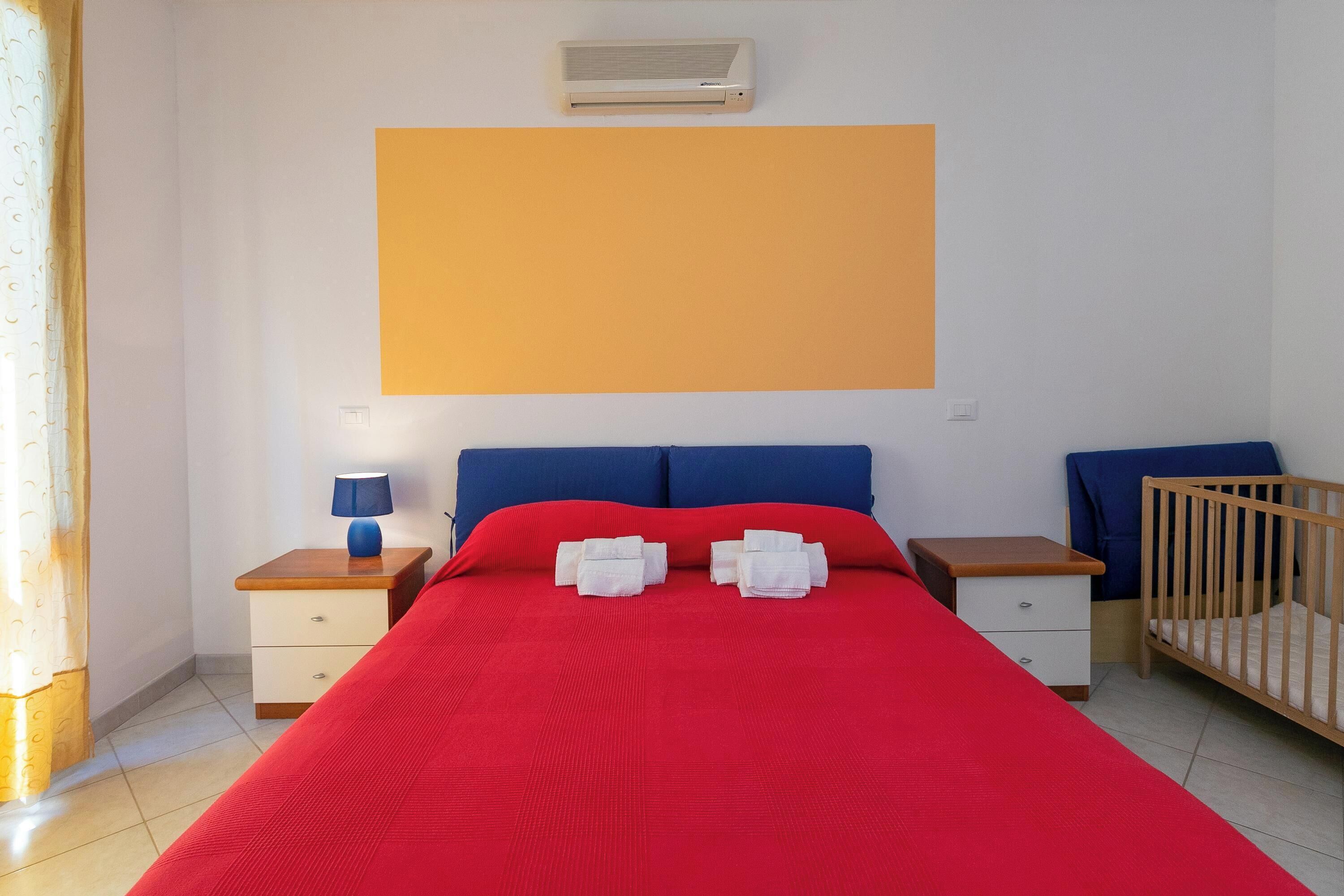 1 bedroom, free WiFi, bed sheets