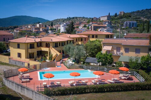 Apartment 'Bilocale Ansonica' with Balcony, Shared Pool & Wi-Fi