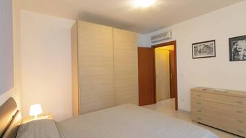 1 soverom, wi-fi (inkludert) og sengetøy