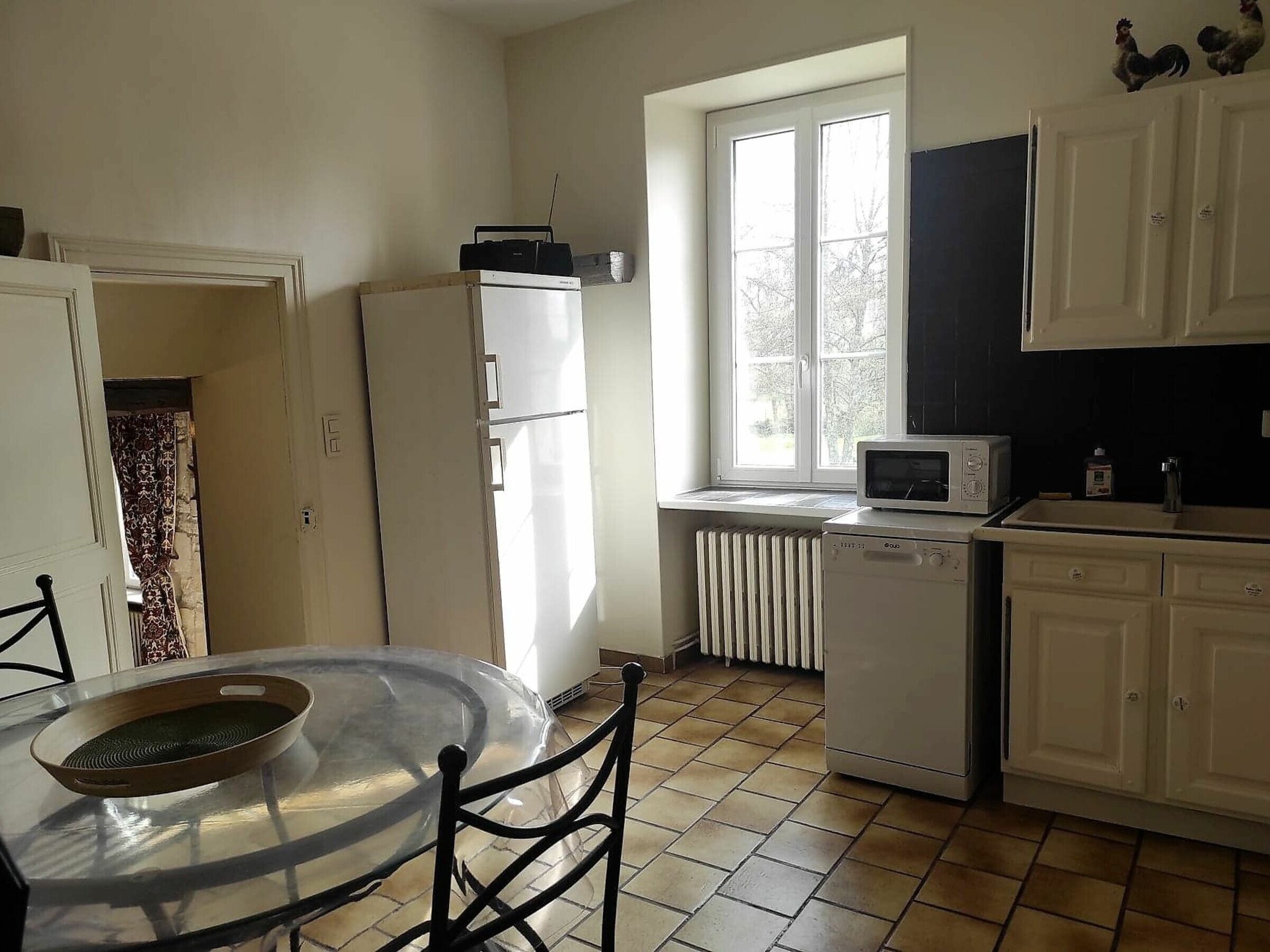 Gite Mareuil-sur-Arnon, 3 bedrooms, 6 persons