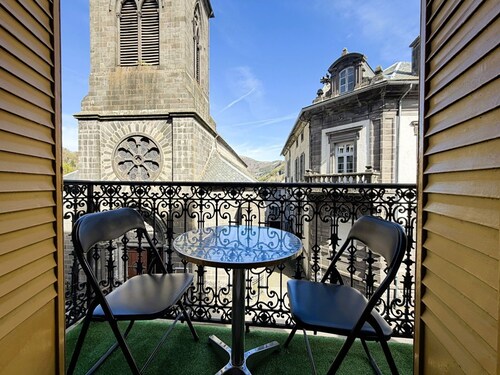Cozy 1BR Apartment in Mont-Dore Center, Near Thermes & Amenities, Sleeps 4