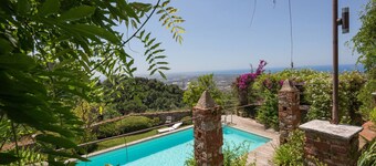 Villa with heated pool and amazing view, Camaiore