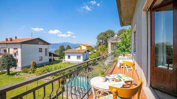 Standard Apartment, Multiple Bedrooms, 2 Bathrooms (Residenza Il Parco Family Retreat) | Outdoor dining