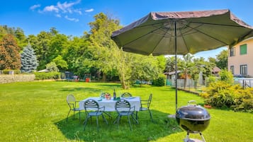 Standard Apartment, Multiple Bedrooms, 2 Bathrooms (Residenza Il Parco Family Retreat) | Outdoor dining
