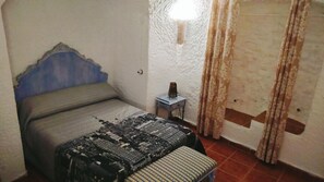 2 quartos, Wi-Fi de cortesia, roupa de cama