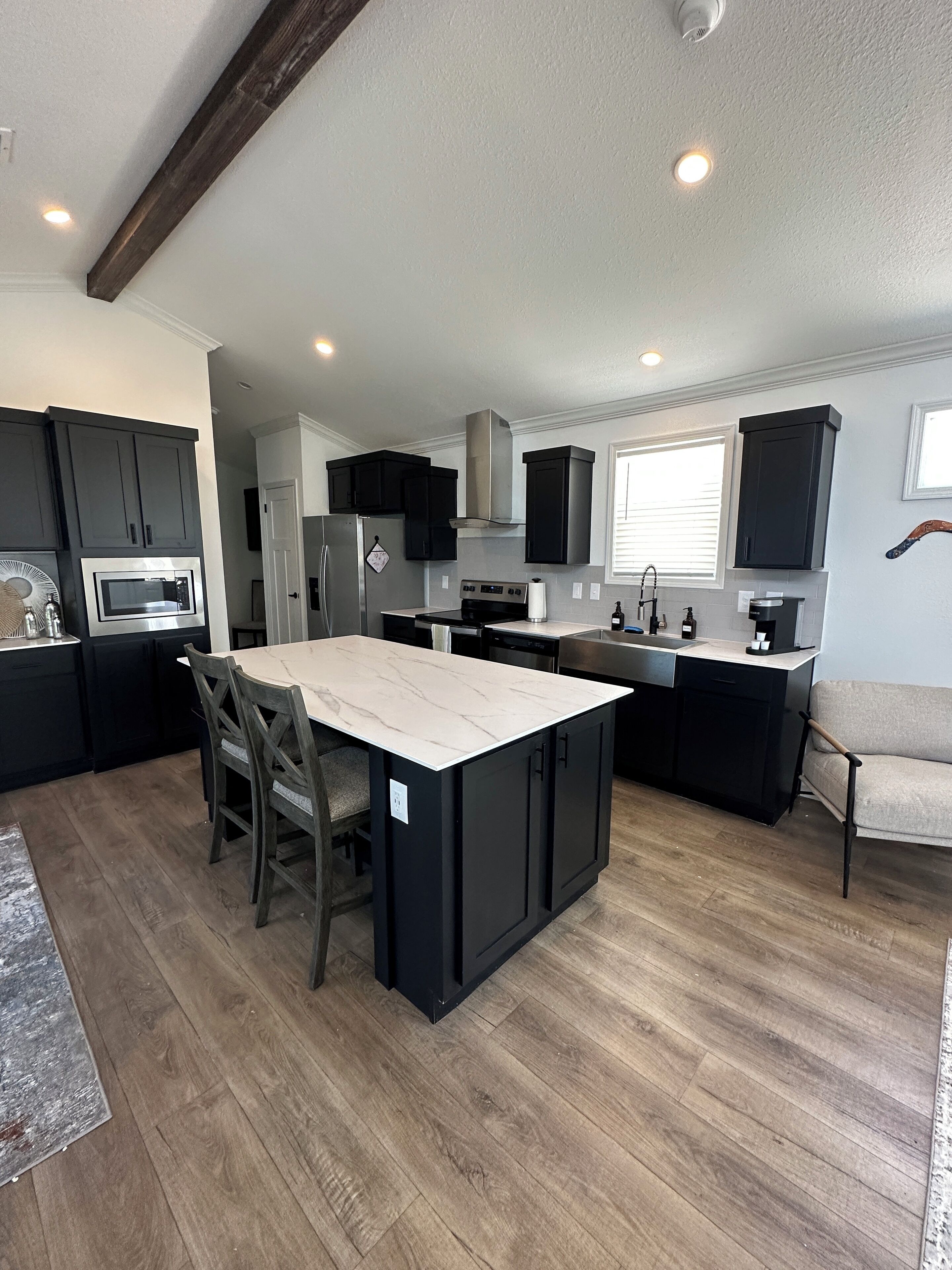Cabane Signature, 1 très grand lit et 1 canapé-lit, vue lac | Cuisine privée